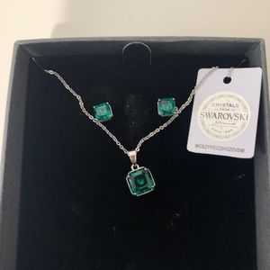 Chrystal Swarovski necklace earrings set